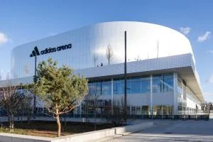 Adidas arena