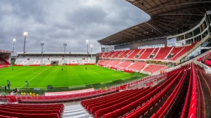 Bosuilstadion, Amberes, Bélgica