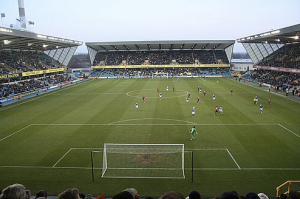 Het Den-stadion