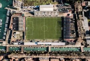 Estadio Pier Luigi Penzo, Venecia, Italia